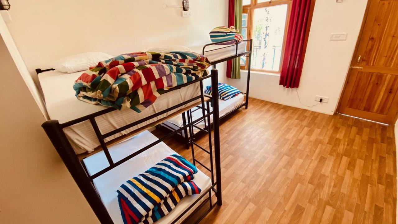 Madpackers Manali Hostel Εξωτερικό φωτογραφία