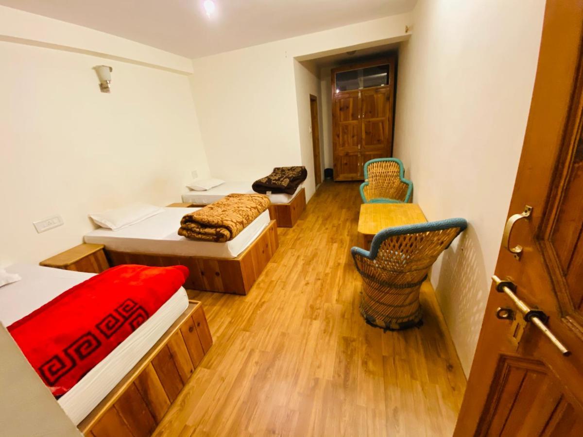 Madpackers Manali Hostel Εξωτερικό φωτογραφία
