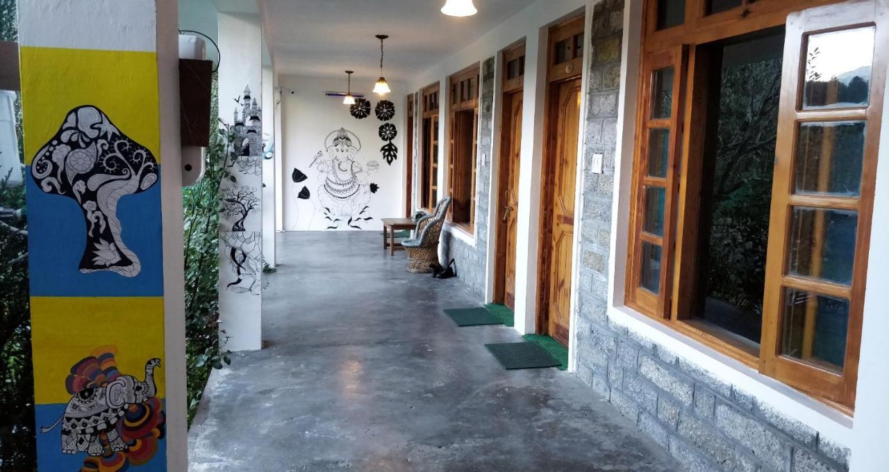 Madpackers Manali Hostel Εξωτερικό φωτογραφία