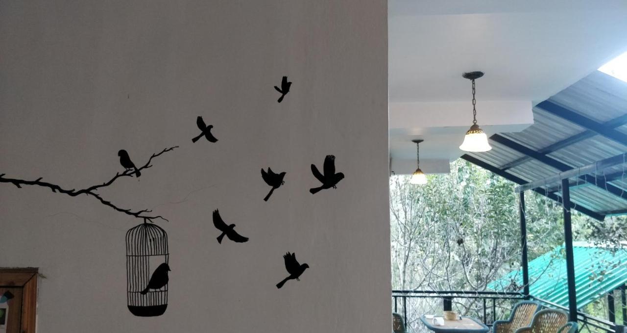 Madpackers Manali Hostel Εξωτερικό φωτογραφία