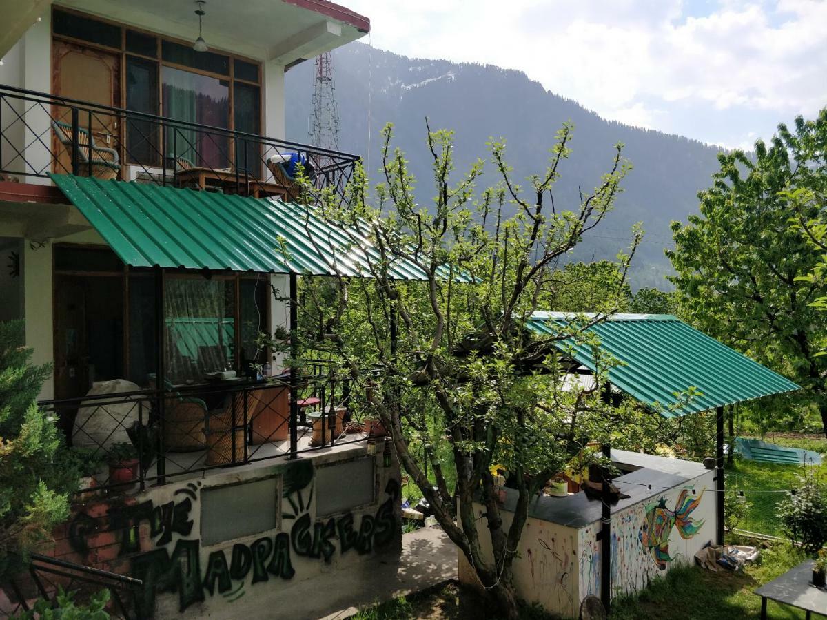 Madpackers Manali Hostel Εξωτερικό φωτογραφία