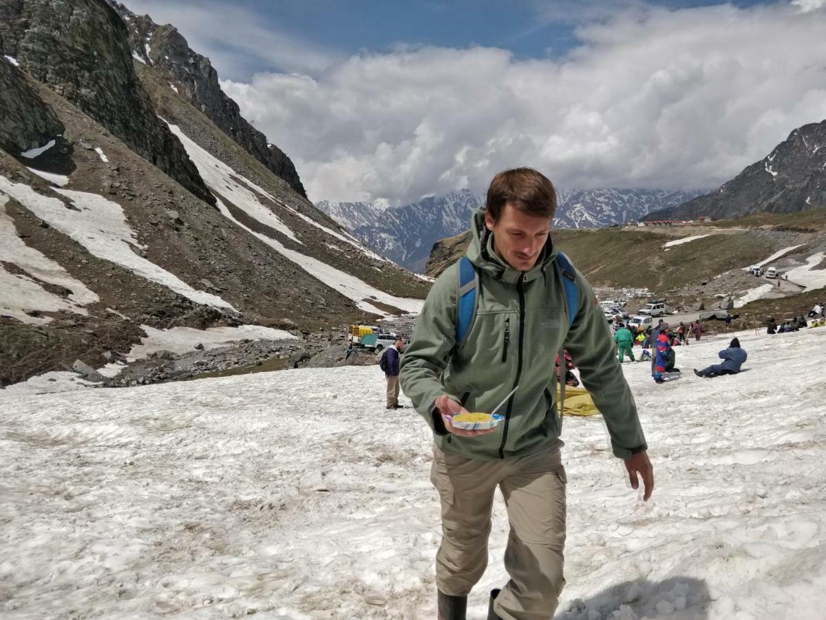 Madpackers Manali Hostel Εξωτερικό φωτογραφία