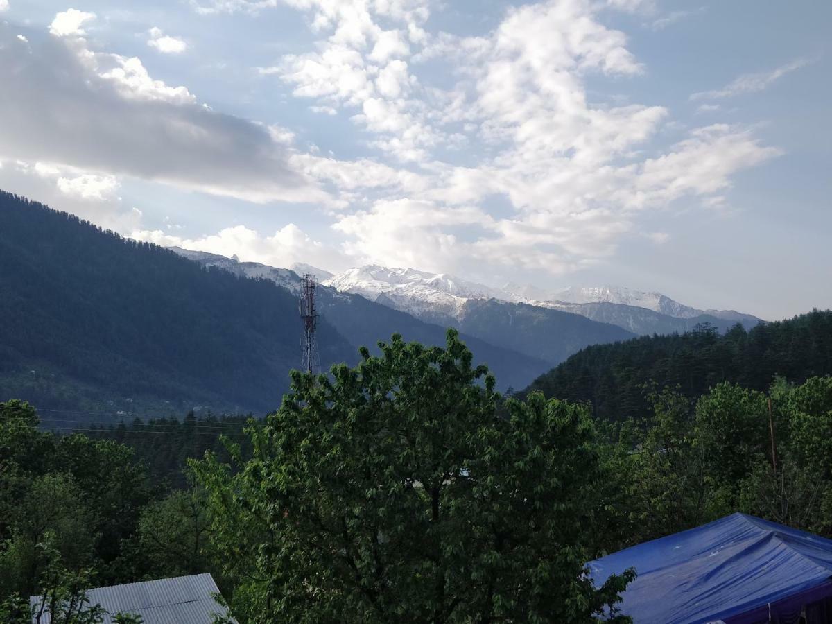 Madpackers Manali Hostel Εξωτερικό φωτογραφία
