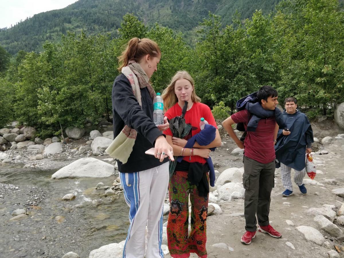 Madpackers Manali Hostel Εξωτερικό φωτογραφία